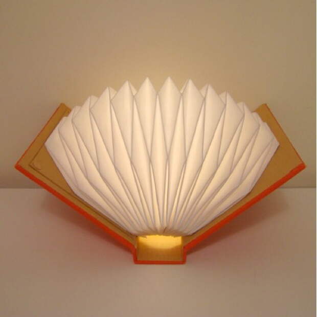 origami-inspired-design-lightings1-books-by-studio-ms4.jpg