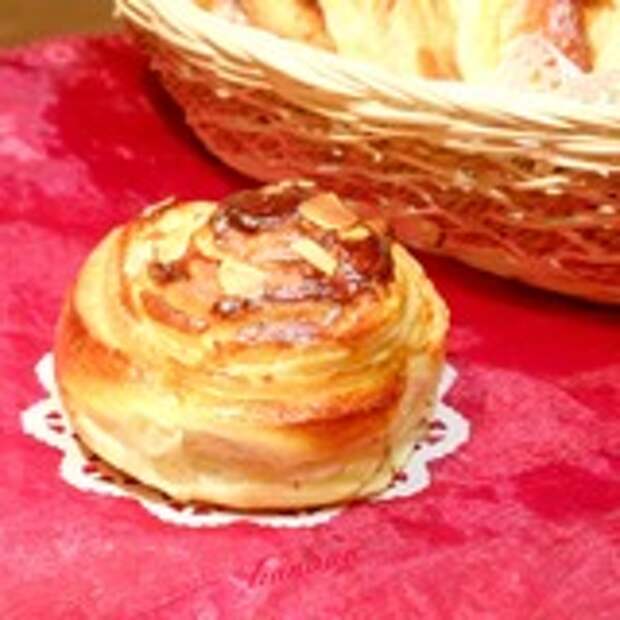Булочки с творогм и изюмом