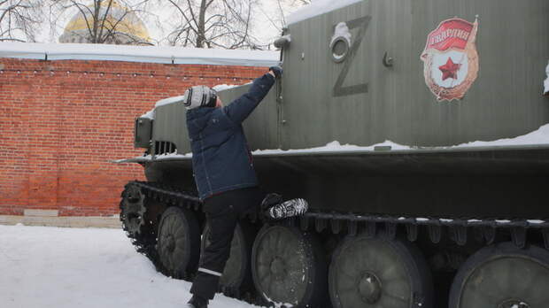 Тренер самоубийц учит русских не поддерживать СВО? Тренер самоубийц учит русских не поддерживать СВО?