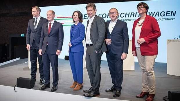 НОВОЕ ПРАВИТЕЛЬСТВО ФРГ. ЧТО ЖДЁТ РУССКО-ГЕРМАНСКИЕ ОТНОШЕНИЯ? ФОТО: BILDGEHEGE VIA WWW.IMAGO-IMAGES / GLOBALLOOKPRESS