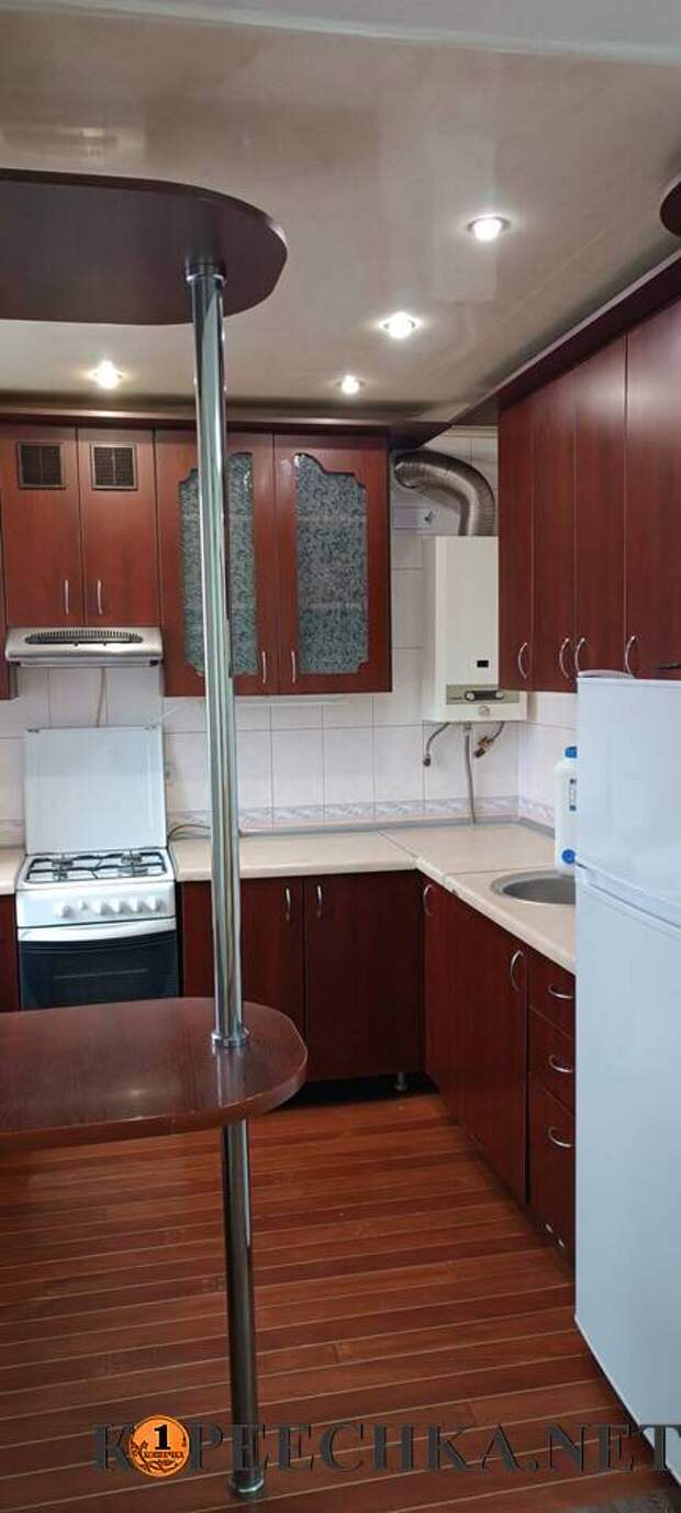 Сдам 2 ком. квартиру 46кв.м улица Островского 36 в Макеевке - 35 000 руб