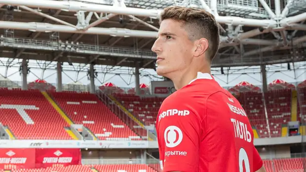 Агент Тиля: Гус останется в «Фейеноорде» до конца сезона