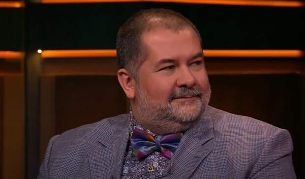 Известный фантаст Сергей Лукьяненко жестко высказался об антипрививочниках