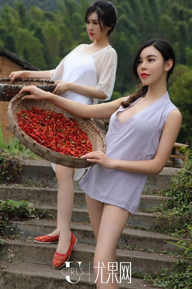 Сексуальные девушки в китайской провинции