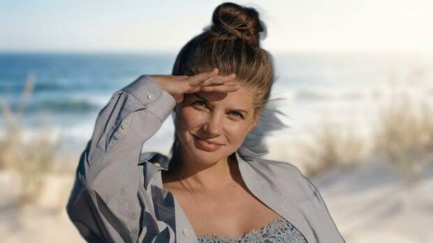 40-летие в тишине: как бывшая звезда «Клуба» Настя Задорожная ушла из кино и переехала в Америку, став «просто мамой»