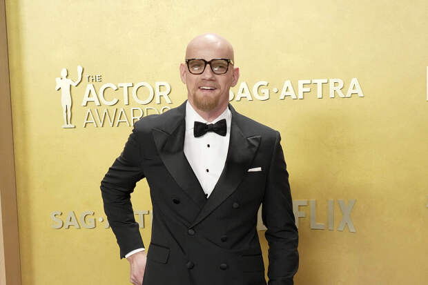 Актер Колокольников пришел на Премию Гильдии киноактеров США