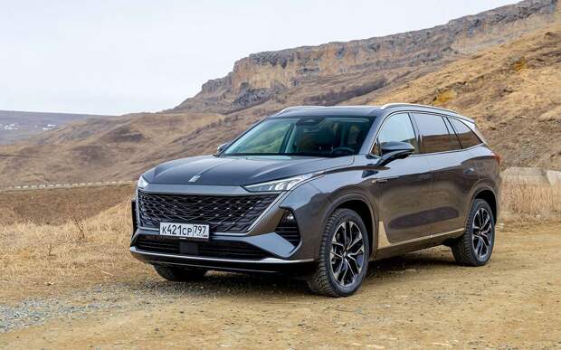 Прокатились на 7-местном Москвиче М90 — рассказываем!