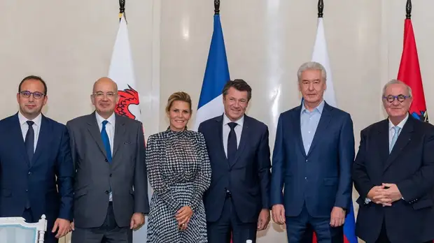 Собянин обсудил перспективы междугороднего сотрудничества с мэром Ниццы