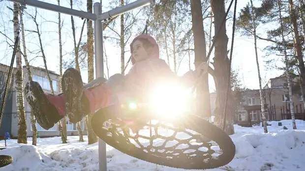 Более пяти тысяч дворов благоустроили в Москве на средства от парковок