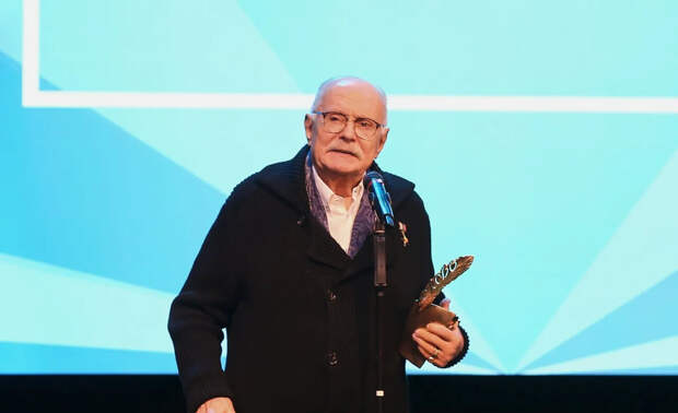 Никита Михалков нанёс очередной удар по элитам: Перебежчики тихо ждут