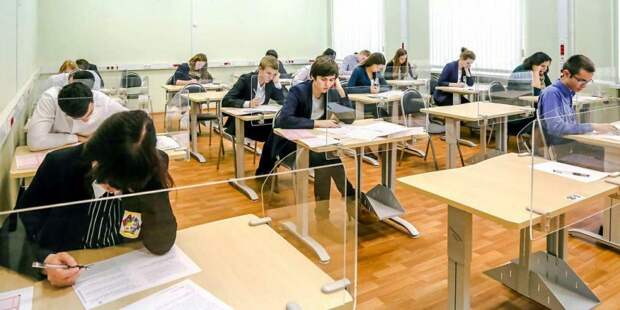 Блогеры провели уроки в столичных школах в преддверии Дня учителя. Фото: mos.ru