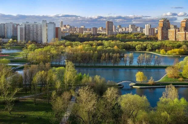 Возвращение памяти. В тихом районе Москвы