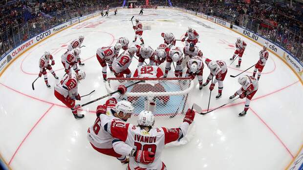 Владимир Крикунов дал прогноз на «Локомотив» — «Спартак»: «Сегодня будет шестая победа — и результативная»