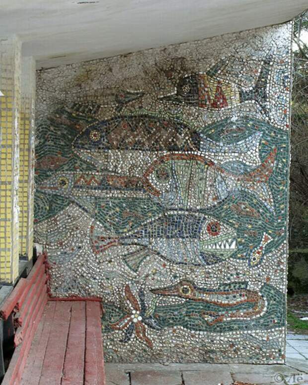 Автобусные остановки времен СССР (65 фото)