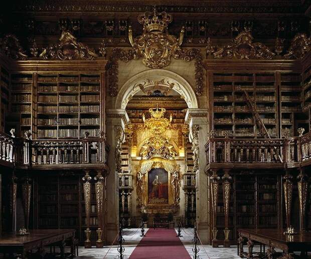 Итальянский фотограф снял самые красивые библиотеки мира