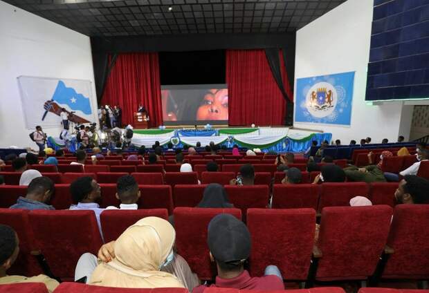 В Сомали показали кино - в первый раз за 30 лет