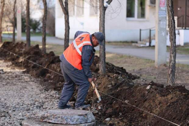 Мэр Иркутска проверил ход ремонта улицы Байкальской