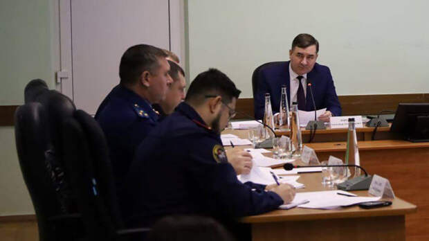 Гладков объявил об уходе в отпуск и назвал имя своего и.о. на это время