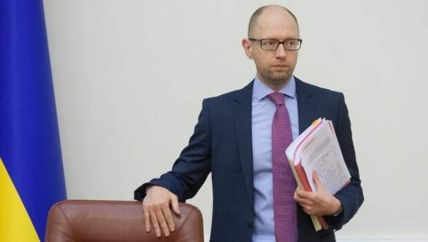 Рада не сможет отправить в отставку Яценюка - нардеп