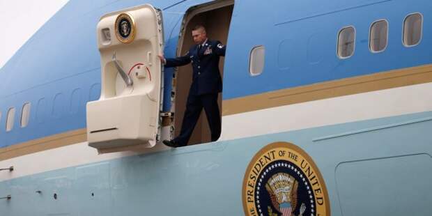 Как устроен самолет президента США