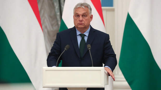 В Белом доме заявили, что обеспокоены визитом Орбана в Россию