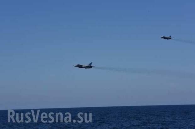Уникальные кадры: Российские Су-24 трижды облетели фрегат НАТО на Балтике (ФОТО, ВИДЕО) | Русская весна