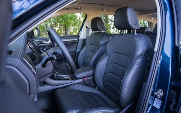 Знаменитый семейный кроссовер Skoda вернулся в Россию с ценами ниже «китайцев»