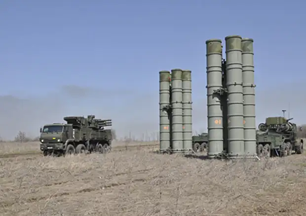 Близка к «Триумфу»: на что способна модернизированная система ПВО С-300ПМ-2 «Фаворит»
