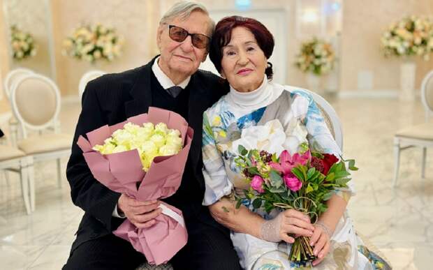 В Рязани поздравили пару с 60-летним стажем семейной жизни