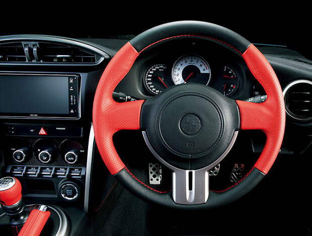 Новое спортивное купе от Toyota