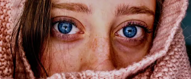 Недосып повреждает стволовые клетки роговицы