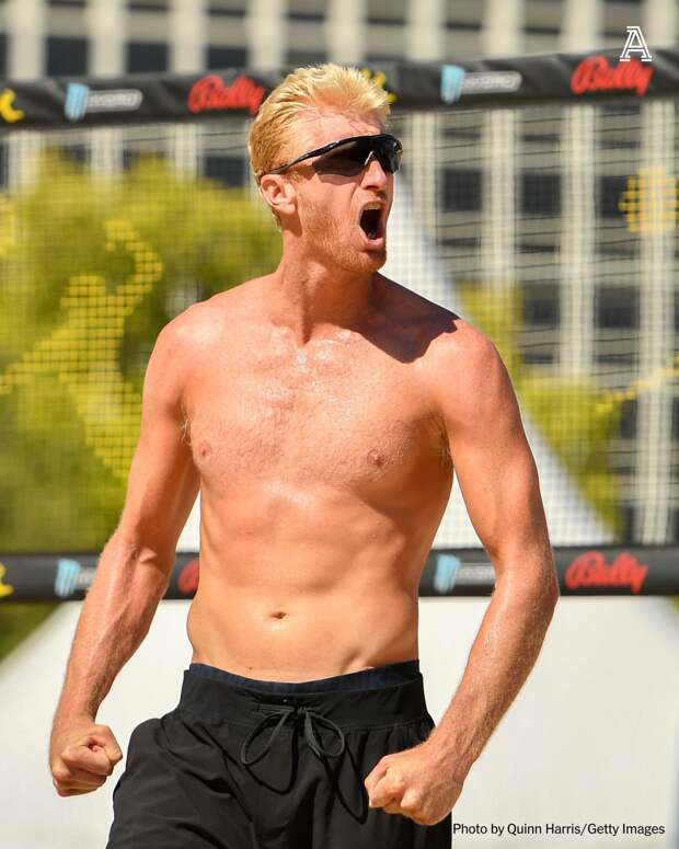 Чейз Бадингер будет участвовать в Олимпиаде в Париже в качестве игрока в пляжный волейбол