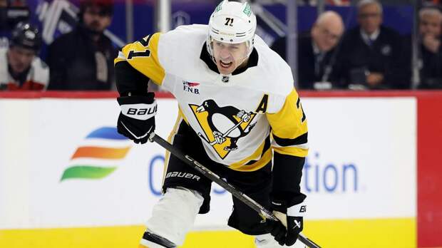 «Питтсбург» с Малкиным и Чинаховым проиграл «Бостону»