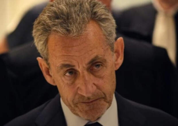 Французский суд выпустил Саркози из тюрьмы Французский суд выпустил Саркози из тюрьмы