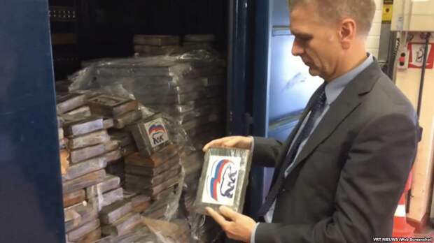 СМИ: в Европе нашли 2 тонны кокаина с логотипом "Единой России"