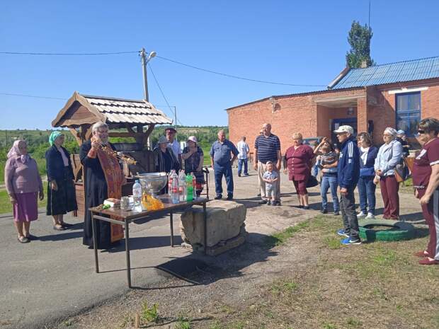 Жители слободы Рогалик отпраздновали Троицу и День села