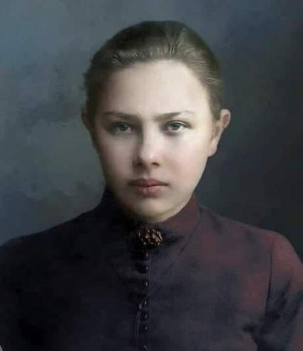 На снимке надежда Константиновна Крупская. На снимке надежда Константиновна Крупская.