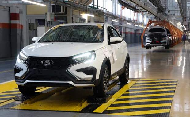 Утильсбор не помог: АвтоВАЗ опять будут спасать, на этот раз — «красивыми номерами»