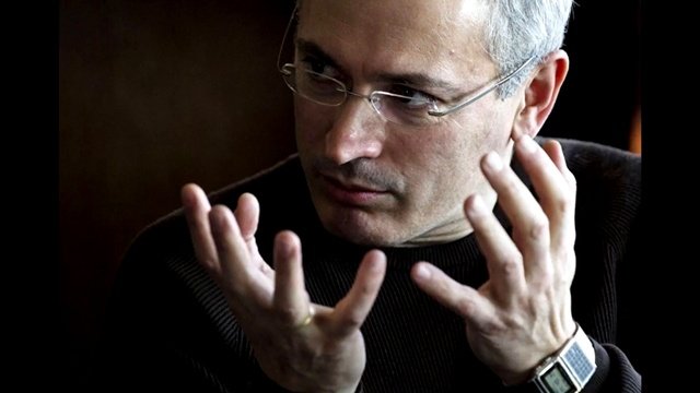 Черная зависть душит революционных соратников Алексея Навального