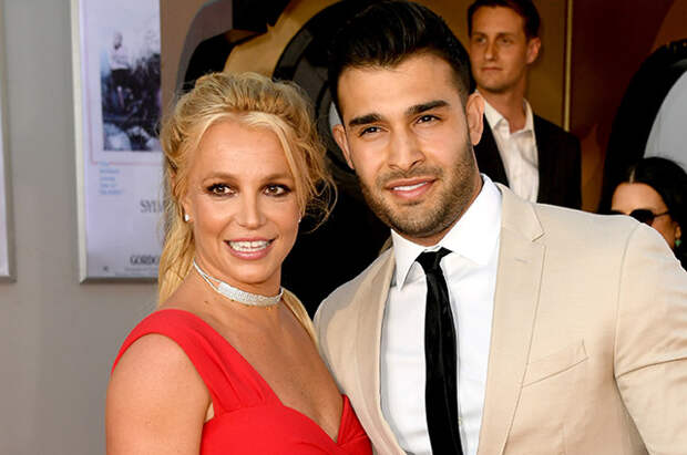 TMZ: Бритни Спирс выйдет замуж за Сэма Асгари уже сегодня