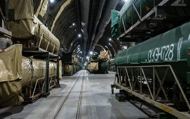 Подземные ракетные города Ирана: скрытая мощь под горными породами