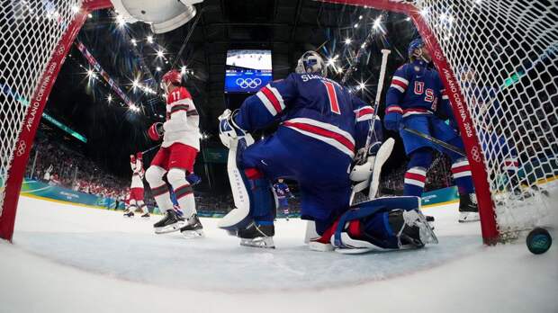 Американский вратарь опозорился перед всем миром, Латвия одержала историческую победу! Что творится на Олимпиаде