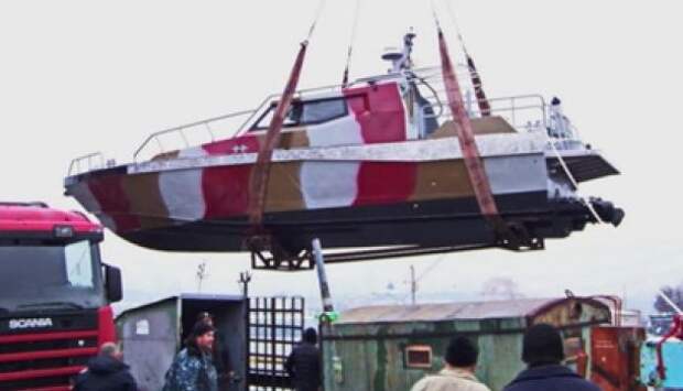 Трепещите: Украина усилила охрану на Азове моторной лодкой | Продолжение проекта «Русская Весна»