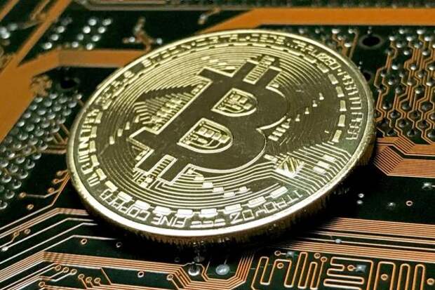 Обвал BTC и 20%-ная коррекция: самые популярные инструменты и новости