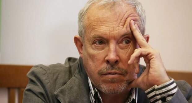 Макаревич пояснил, почему в российской глубинке обожают Путина
