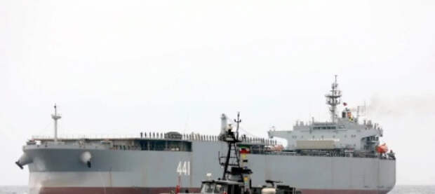 Трамп пригрозил уничтожить иранские корабли, которые будут мешать США блокировать Ормузский пролив