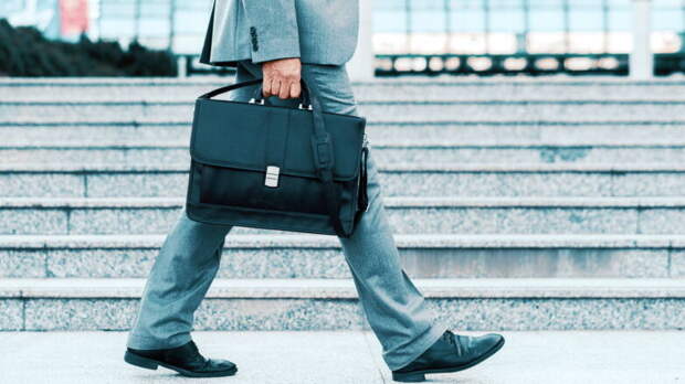 Чиновников могут освободить от ежегодного декларирования доходов, чтобы сделать борьбу с коррупцией эффективнее