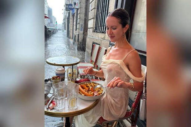 Baza: ФНС заблокировала счета бывшей жены Сергея Шнурова