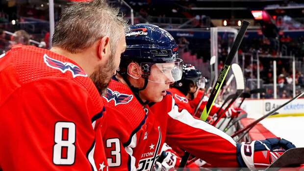 «Вашингтон» вернул из АХЛ Мирошниченко перед матчем с «Флоридой»