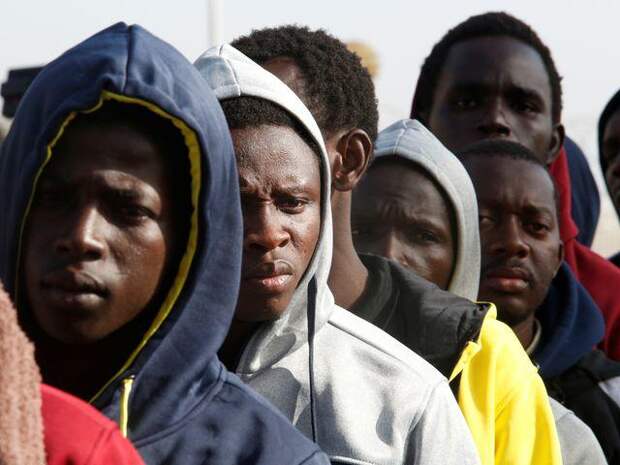 ООН предупреждает: мигранты в Ливии становятся рабами